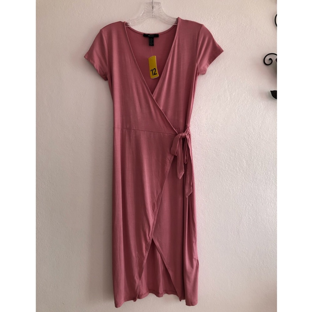 Final price❗️New F21 pink long dress 🌸